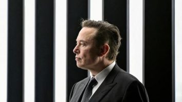 Elon Musk ar putea părăsi Tesla, dacă acționarii nu aprobă noul pachet salarial de 1 trilion de dolari