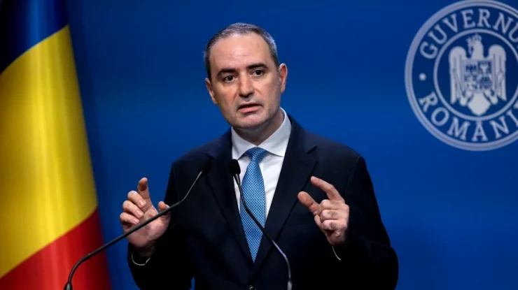 Raport FMI pentru România: Măsurile fiscale ale Guvernului reprezintă o etapă esenţială pentru restabilirea sustenabilităţii finanţelor publice. Economia este aşteptată să crească treptat cu 1,0% în 2025. Alexandru Nazare, ministrul de Finanţe: Suntem pe o direcţie îmbunătăţită semnificativ