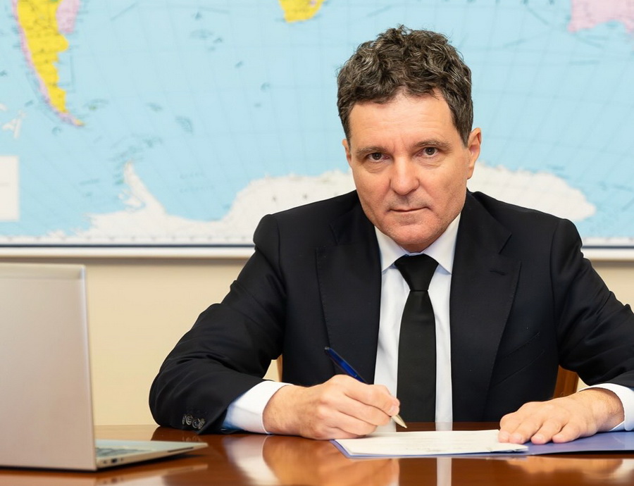 „România Educată” continuă și în mandatul lui Nicușor Dan. Președintele României n-a desemnat niciun Consilier pentru Educație în noua sa echipă prezidențială