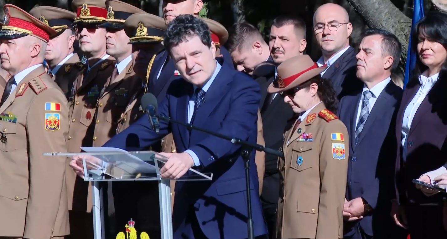 Nicușor Dan participă, de Ziua Armatei Române, la ceremonia militară de la Iași: „România este protejată astăzi pentru că avem parteneri, și avem parteneri pentru că în toată această perioadă am fost SERIOȘI”