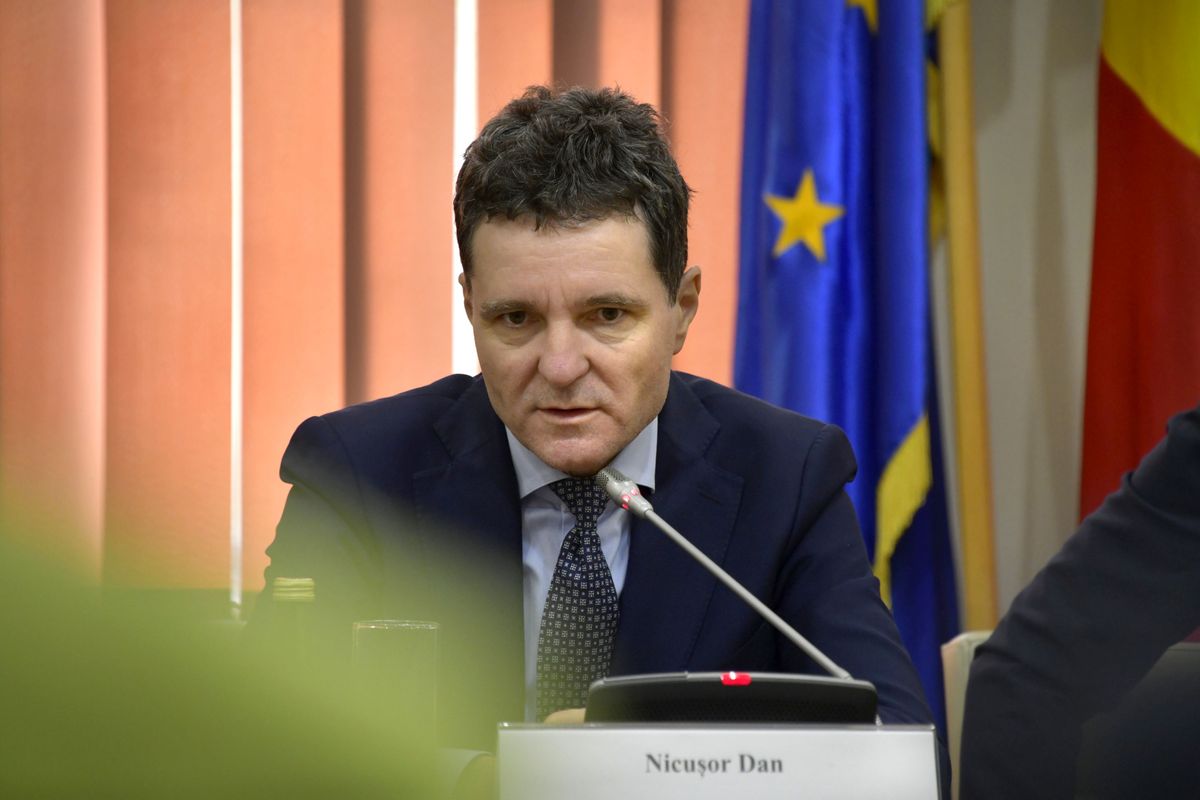 Nicușor Dan își aduce apropiații la Cotroceni. Cine sunt cei 16 consilieri prezidențiali