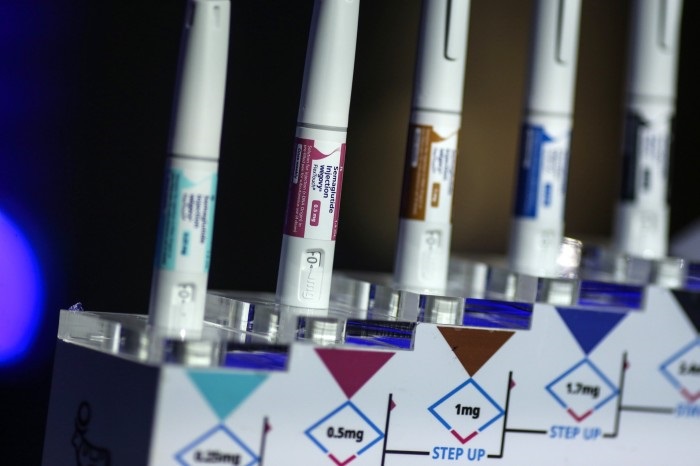 Novo Nordisk, compania care a creat Ozempic, pariază pe medicamentele pentru slăbit pentru a trata Alzheimer. FT: Este o mișcare riscantă, dar ar putea aduce câștiguri uriașe companiei