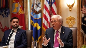 Trump a refuzat să ofere Ucrainei rachete Tomahawk, capabile să lovească Moscova. Zelenski: „Momentan asta e poziția SUA. Mai trebuie să muncim. Nu dăm mai multe detalii”