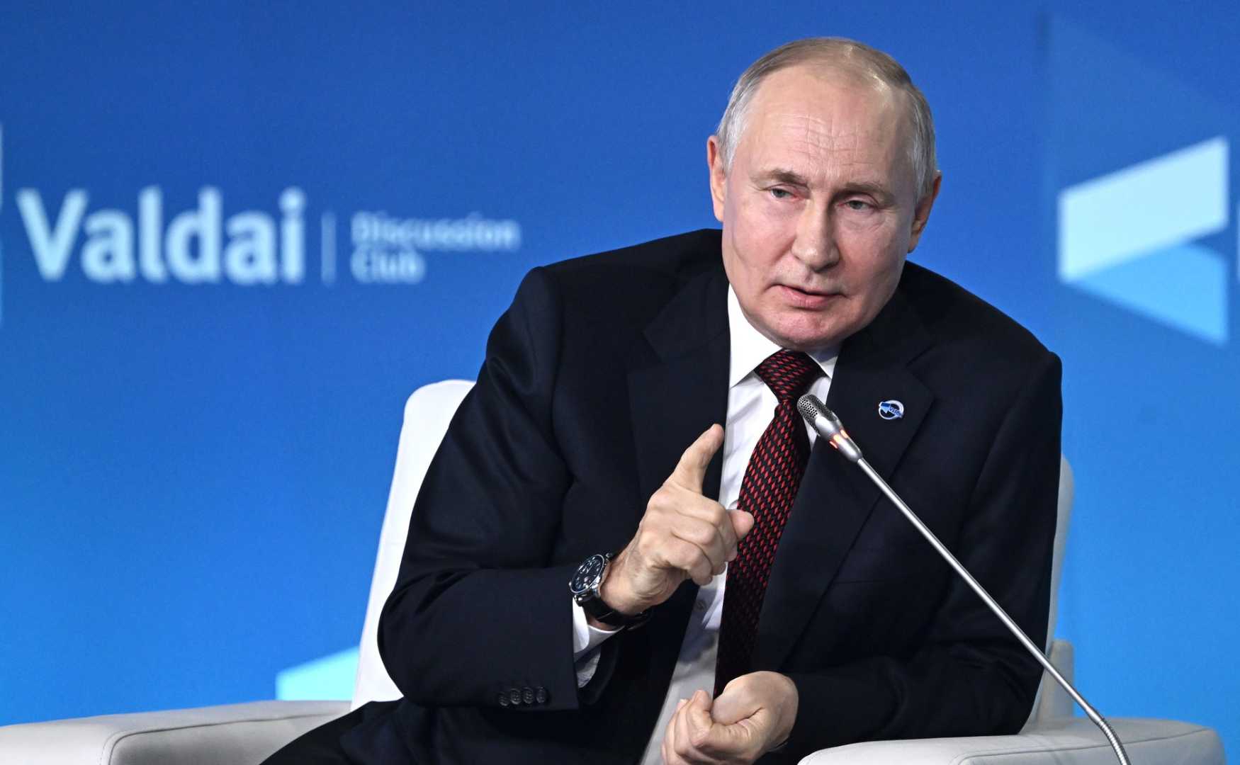 Putin îi avertizează pe europeni după reuniunea de la Copenhaga: „Răspunsul Rusiei la militarizarea Europei va fi convingător. Liniștiți-vă”