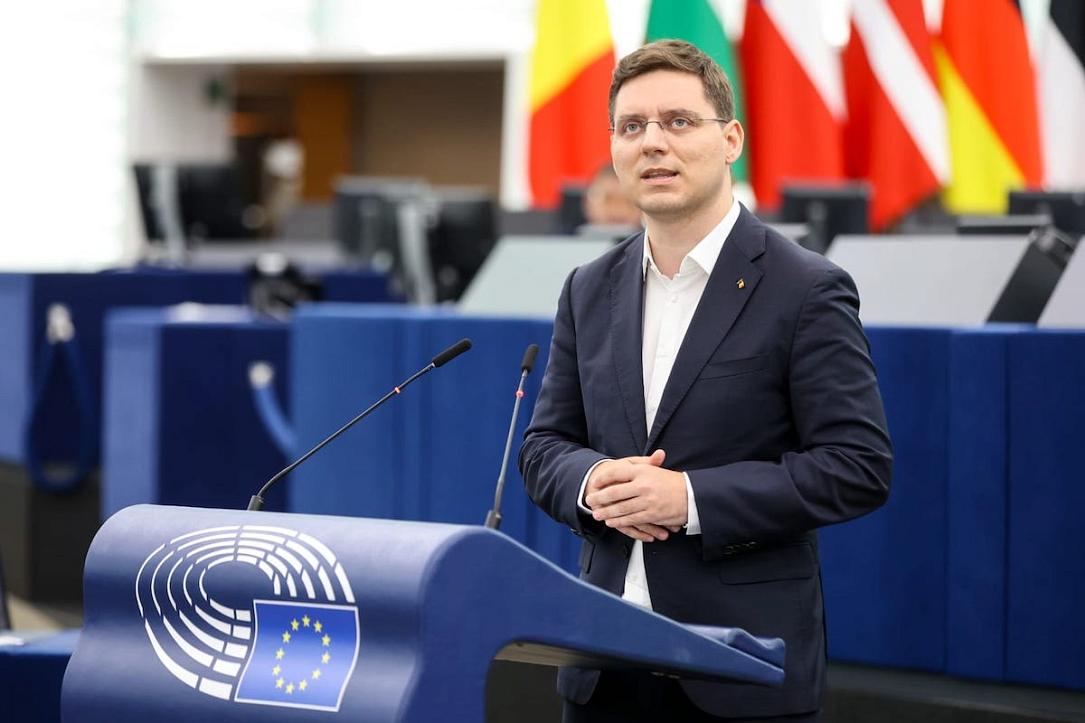 Victor Negrescu, Vicepreședintele Parlamentului European, a inițiat un demers alături de alți 55 de eurodeputați pentru aderarea Republicii Moldova la UE: „Solicităm deschiderea imediată a negocierilor”