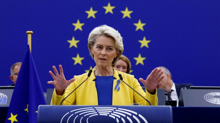 Comisia Europeană respinge condițiile Planului de Pace propus de Statele Unite. Ursula von der Leyen a impus limitele unui nou acord: „În primul rând, frontierele nu pot fi modificate prin forță”