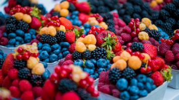 STUDIU. Ceaiul negru, nucile și fructele de pădure te pot ajuta să ai o inimă mai sănătoasă. România înregistrează o rată a mortalității din cauza bolilor cardiovasculare de 2,5 ori mai mare decât media Uniunii Europene