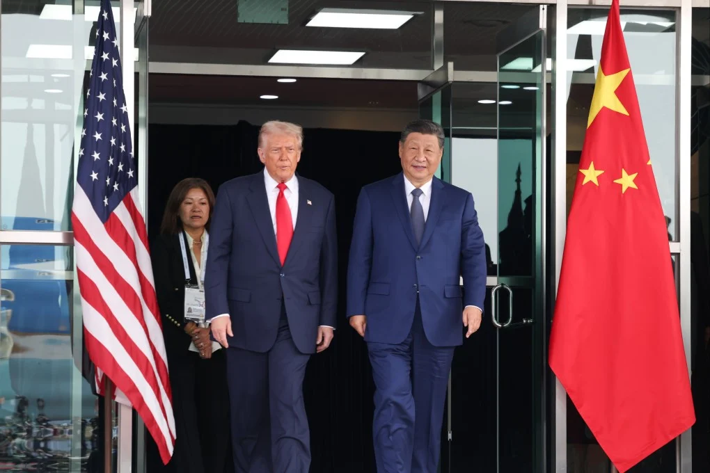 Statele Unite și China au stabilit „o cooperare militară directă” pentru a evita conflictele. Pete Hegseth: „Relația nu a fost niciodată mai bună”