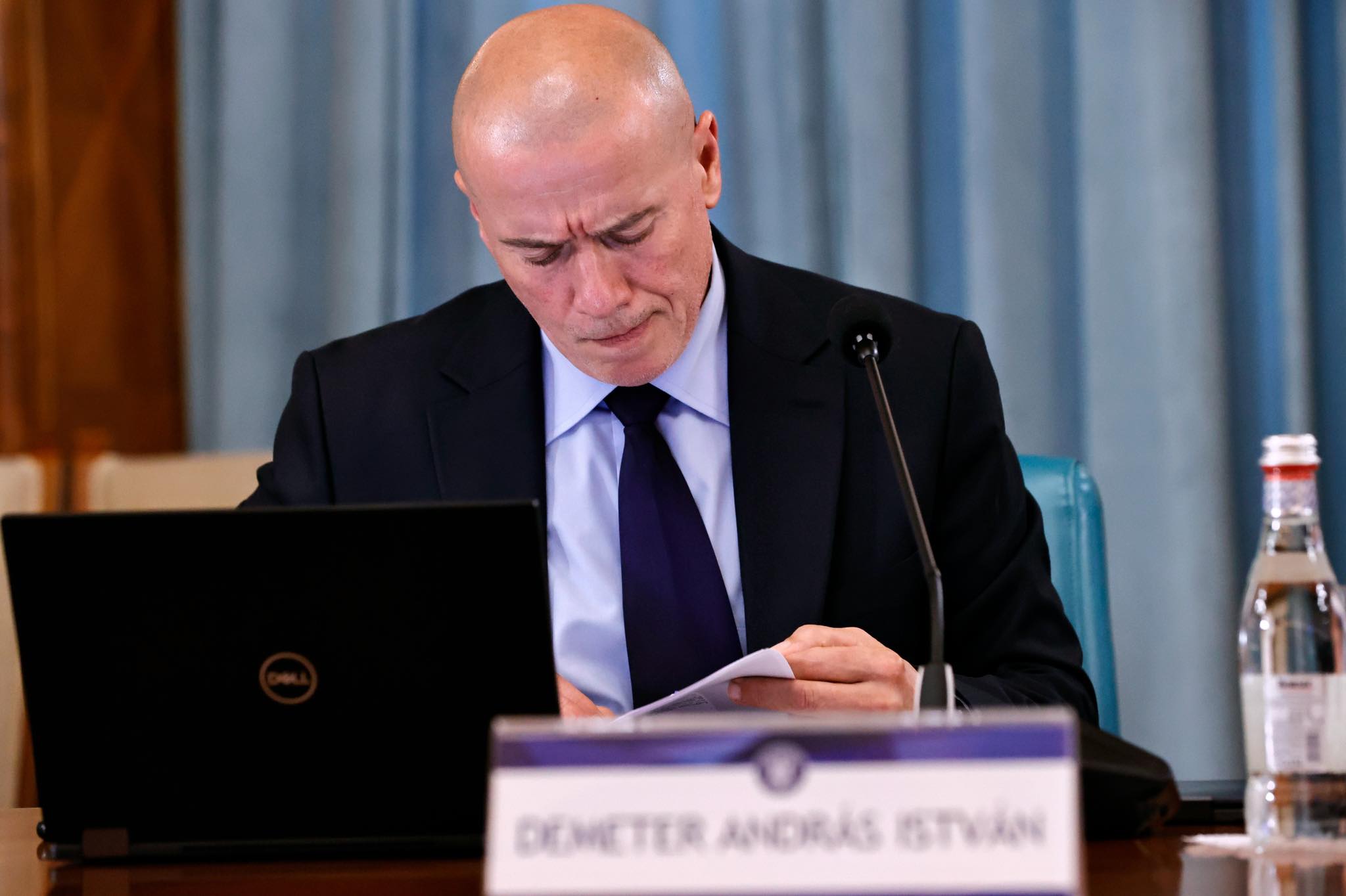 Ministrul Culturii confirmă negocierile pentru achiziționarea unor scrisori dintre Mihai Eminescu și Veronica Micle. Demeter András:„Dificultățile pot să fie legate de identificarea sumei necesare”