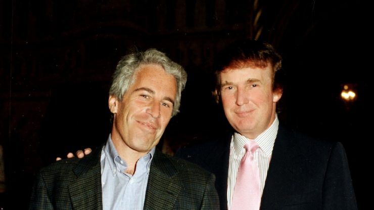 Congresul SUA a aprobat declasificarea Dosarelor Epstein. Trump, acuzat că avea legături strânse cu pedofilul, va semna legea imediat ce ajunge pe biroul său: „Jeffrey Epstein era un pervers bolnav. Dosarele astea sunt o fraudă a Democraților”