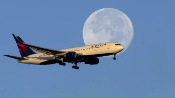 Criză în transporturile aeriene din SUA. Zborurile, sunt aproape paralizate, din cauza blocajului guvernamental