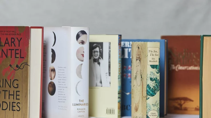 Premiul Booker și-a ales nominalizații. Care sunt cele mai importante premii literare