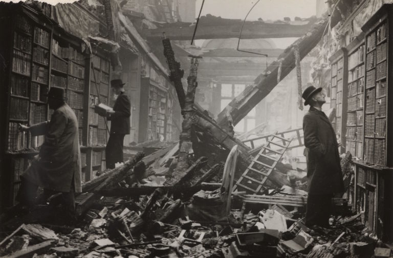 Moaștele cărților