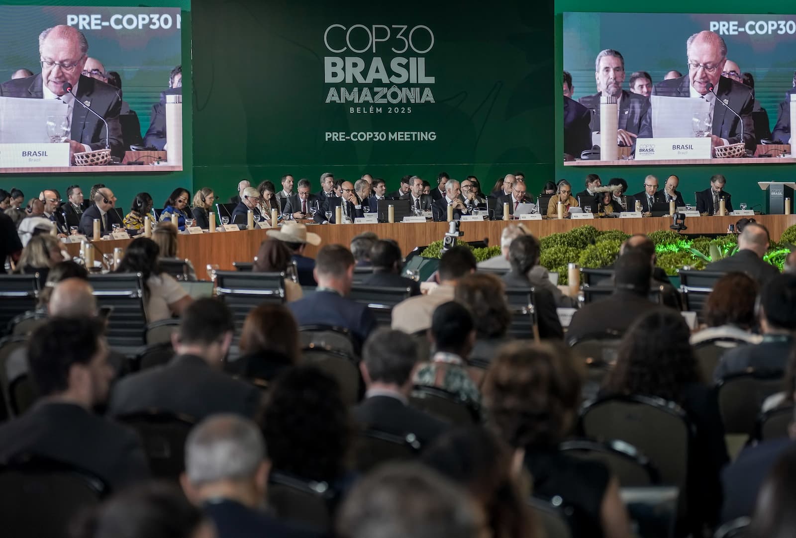 Liderii COP30 s-au reunit în Brazilia pentru a discuta despre schimbările climatice. Antonio Guterres a numit pragul de 1,5°C „linie roșie pentru umanitate”
