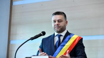 Ciprian Ciucu este oficial candidatul PNL la Primăria Capitalei. Liviu Negoiță, candidatul PUSL, s-a retras din competiție