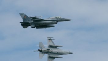 MApN anunță noi atacuri cu drone ale Rusiei lângă granița României: „O grupare de drone a evoluat în apropierea spațiului aerian”. A fost emis un mesaj RO-Alert în județul Tulcea