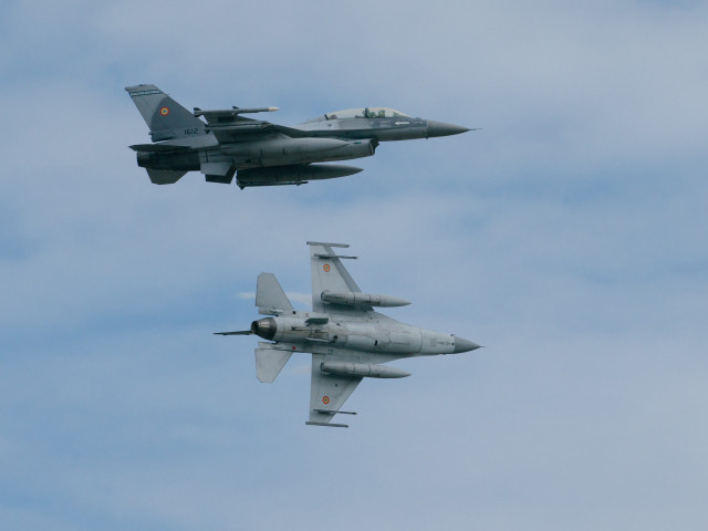 Două drone au pătruns ilegal în spațiul aerian al Republicii Moldova. Autoritățile au închis temporar traficul aerian