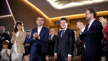 Cătălin Drulă le recomandă „un ceai calmant” politicienilor nemulțumiți că Nicușor Dan a încălcat Constituția prin participarea la Congresul USR. Poate fi pedepsit Președintele României pentru acest gest?