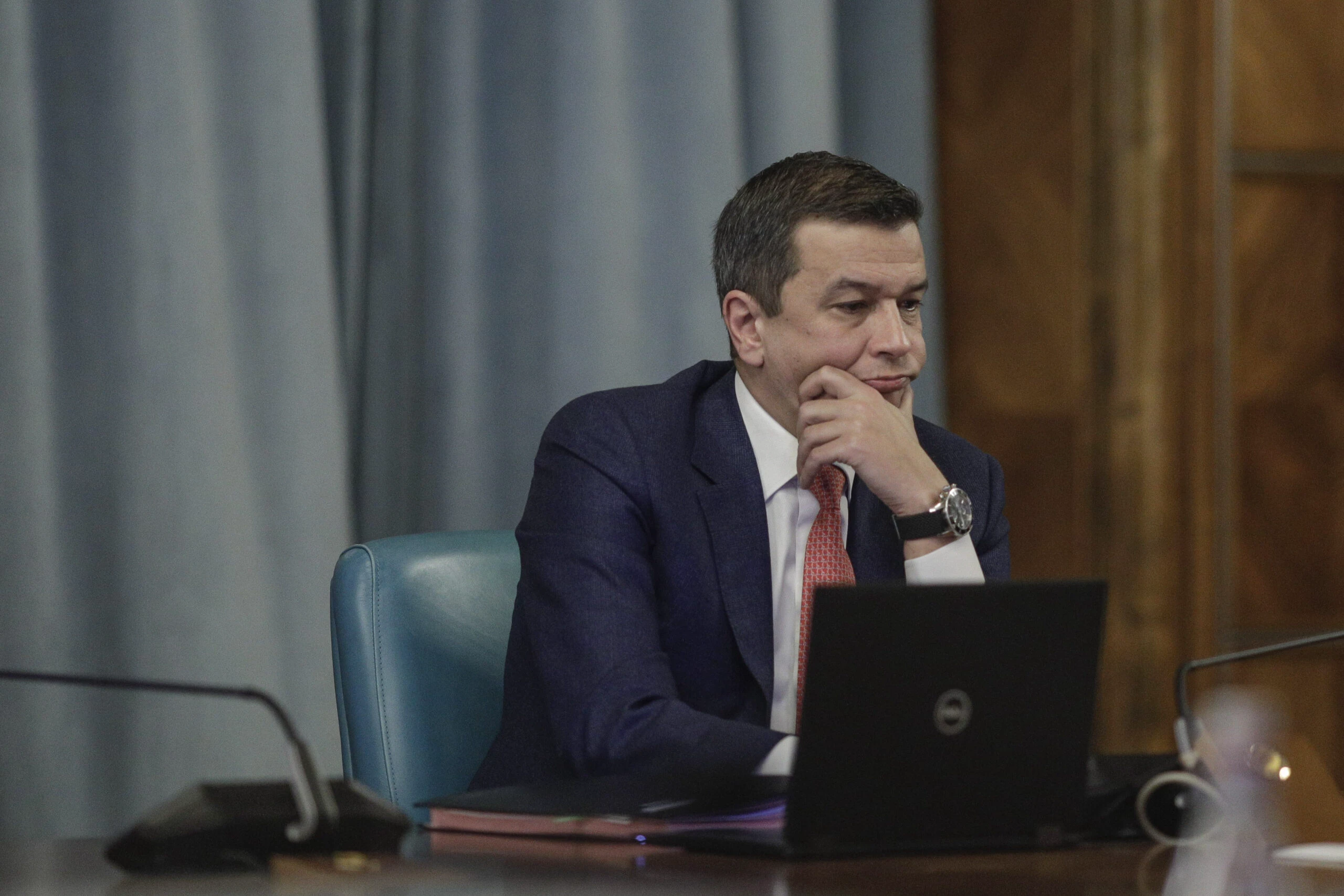28 noiembrie este data până la care UE ne lasă să facem o lege a pensiilor speciale. Grindeanu: „Este foarte greu să respectăm termenul”