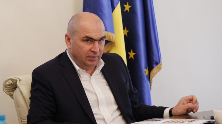 Bolojan reafirmă, cu prilejul Zilei Internaționale împotriva fascismului și antisemitismului, angajamentul României pentru combaterea antisemitismului