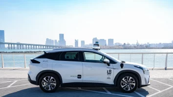 Uber a lansat primele sale robotaxiuri complet autonome, în Abu Dhabi