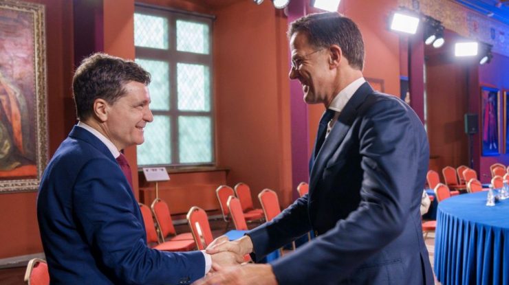 Președintele Nicușor Dan și Secretarul General al NATO, Mark Rutte, participă astăzi la NATO Industry Forum 2025, găzduit la București