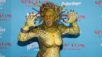 Heidi Klum dezvăluie costumul său de Halloween 2025. Cunoscută pentru pasiunea deghizărilor, modelul s-a transformat anul acesta în Medusa