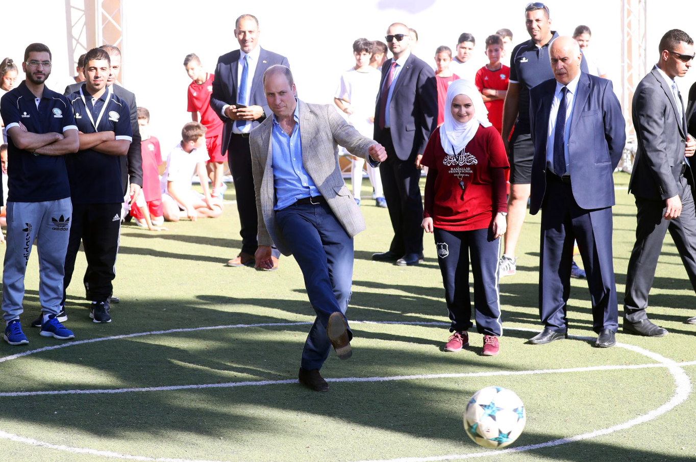 Prințul William i-a vizitat pe copiii bolnavi din Gaza, tratați în Marea Britanie: „Alteța sa Regală a fost emoționat de curajul lor”