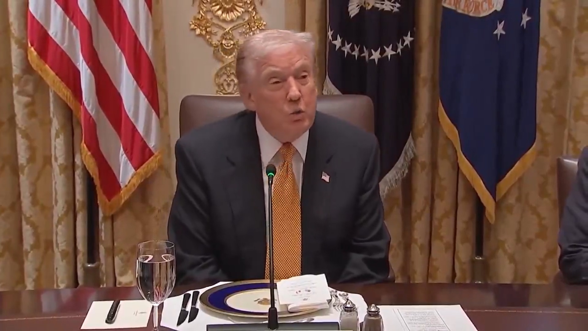 Trump vorbește despre retragerea trupelor americane din România: „Îmi plac românii, sunt oameni grozavi. Avem o relație grozavă cu România. Dar mutăm trupe de colo-colo”