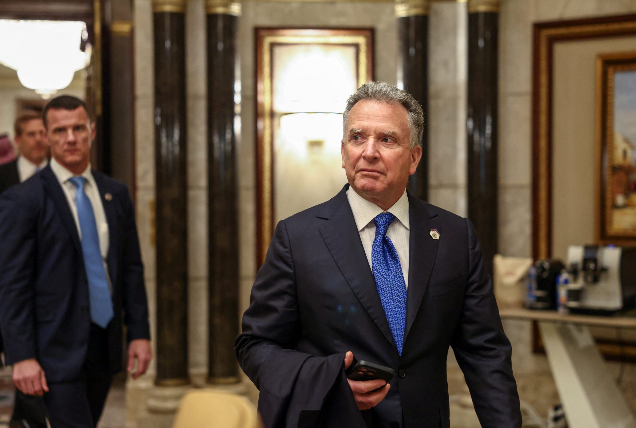 Steve Witkoff, trimisul special al lui Trump, va negocia cu Putin la Moscova noul plan de pace elaborat de SUA și Ucraina. Witkoff e acuzat că favorizează Rusia