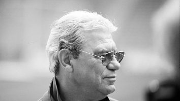 Fostul antrenor al echipei Steaua, Emeric Ienei, a fost condus pe ultimul drum la Oradea, cu onoruri militare