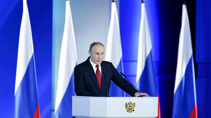 Putin vrea să conducă Rusia până în 2050 și să lase puterea fiului său, spun surse din cercurile Kremlinului