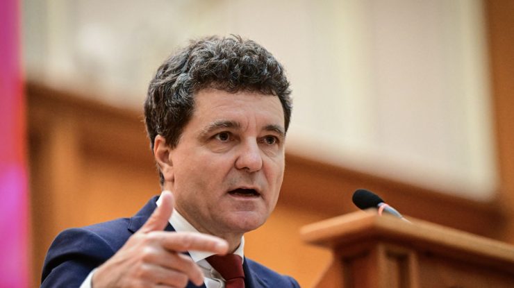 Nicuşor Dan a confirmat că la Preşedinţie există un consilier A.I.: „Eu îl folosesc doar pe cel al lui Google”