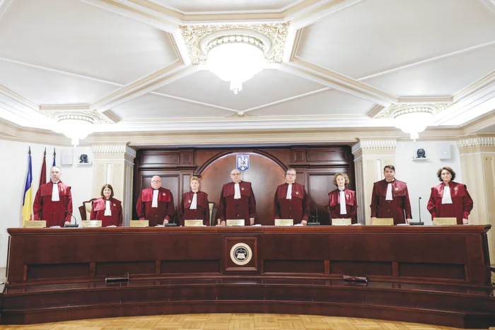 CCR motivează decizia prin care a declarat neconstituțională Reforma lui Bolojan privind pensiile magistraţilor
