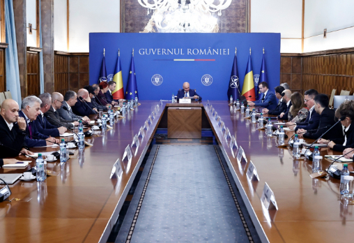 Coaliţia de guvernare discută Reforma Pensiilor Magistraţilor şi reducerea cheltuielilor cu salariile din administraţie. România trebuie să finalizeze reforma până pe 28 noiembrie, pentru a nu pierde 231 milioane de euro din PNRR