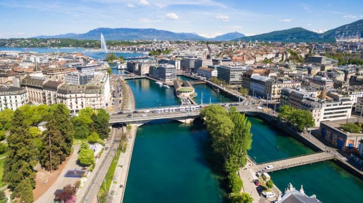 Referendum în Elveția: 79% dintre cetățeni au votat împotriva taxei de 50% pe moștenire pentru super-bogați. 84% au votat împotriva introducerii serviciului civic obligatoriu