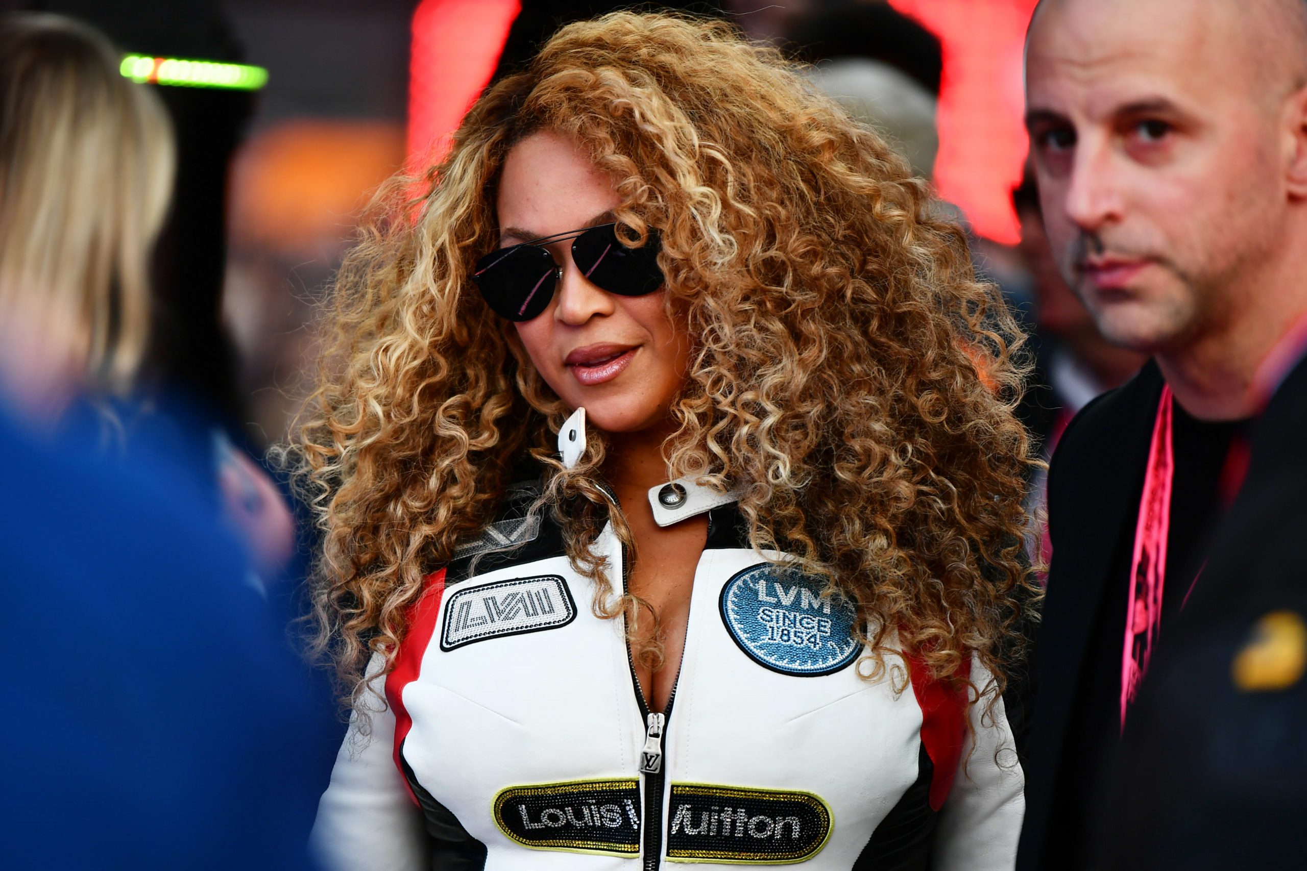 Beyoncé fură reflectoarele la Marele Premiu de Formula 1 din Las Vegas: „Give it to Mama”