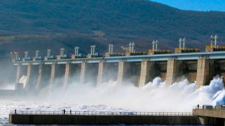 Ministerul Energiei anchetează Hidroelectrica, în urma unei investigații Recorder care dezvăluie că ar fi furnizat gratuit energie către 20 de entități juridice, timp de mai mulți ani. Prejudiciul depășește 2 milioane de euro