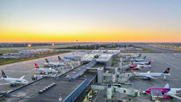 Pista 1 a Aeroportului „Henri Coandă” va fi modernizată total, după 31 de ani