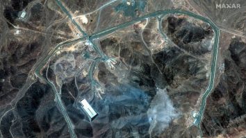 Președintele Iranului anunță că Iranul își va reconstrui facilitățile nucleare, distruse de Statele Unite și Israel în „Operațiunea Midnight Hammer”