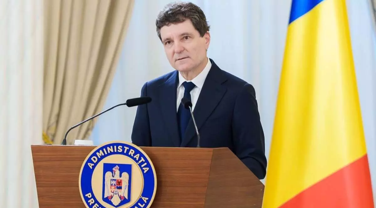 Nicușor Dan nu are Strategie de Apărare, ci de justificare. La fel ca Ciolacu, Guvernul României trece de la „fapte la vorbe”