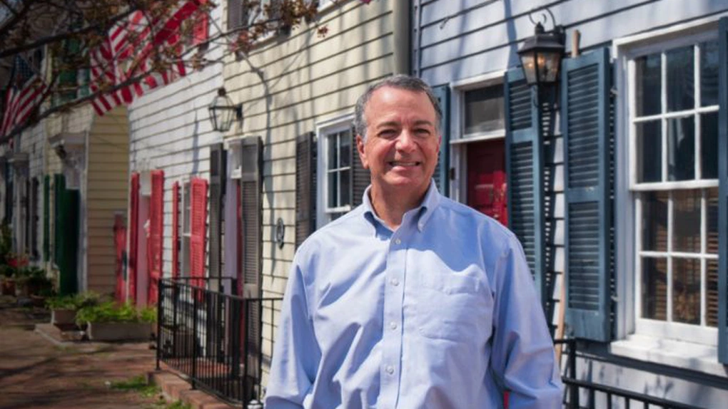 Darryl Nirenberg a fost validat în funcția de Ambasador MAGA în România. Numirea sa a fost anunțată de Trump în luna Mai 2025: „Un luptător neobosit pentru Agenda America First”