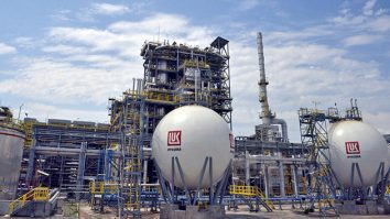 Bulgarii au preluat controlul asupra operaţiunilor Lukoil, în aşteptarea intrării în vigoare a sancţiunilor SUA. Guvernul de la Sofia l-a numit administrator pe Șeful Fiscului