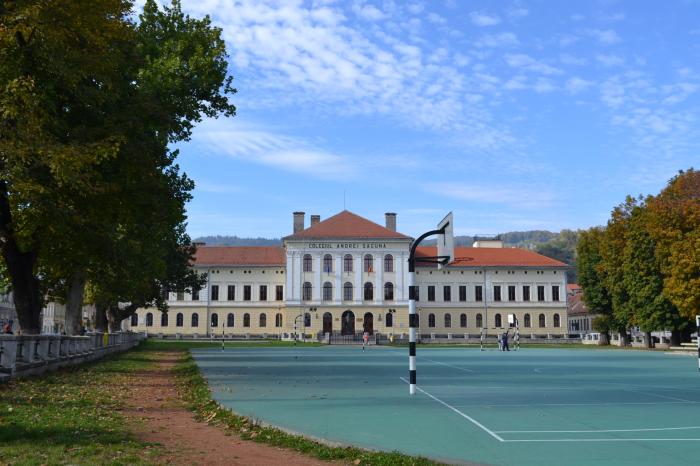 Colegiul Național „Andrei Șaguna” din Brașov sărbătorește 175 de ani de la înființare