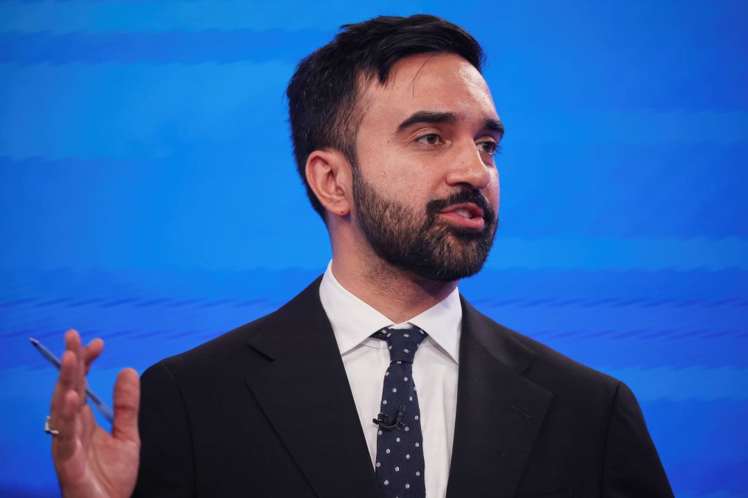 Trump amenință să restricționeze fondurile federale pentru New York City, dacă democratul Zohran Mamdani câștigă alegerile pentru primărie