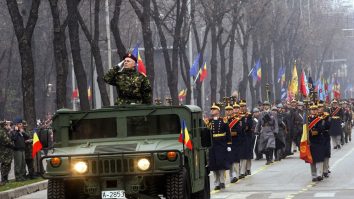 Minivacanța de 1 Decembrie aduce o vreme schimbătoare, preponderent ploioasă. Ce temperaturi vor fi în Capitală de Ziua Națională