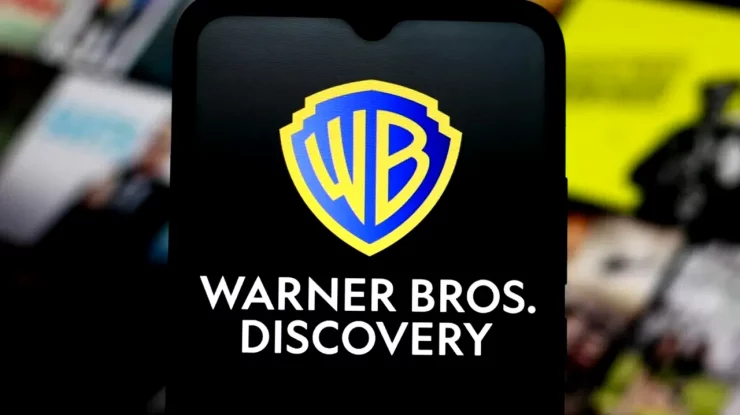 Warner Bros. Discovery a respins prima ofertă de achiziție totală. Netflix și Comcast urmăresc preluarea studiourilor