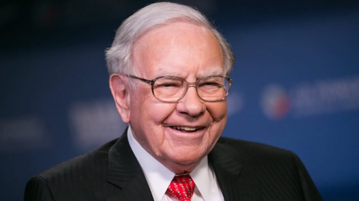 Warren Buffett se retrage din funcția de CEO al Berkshire Hathaway după aproape 60 de ani. Cine preia conducerea