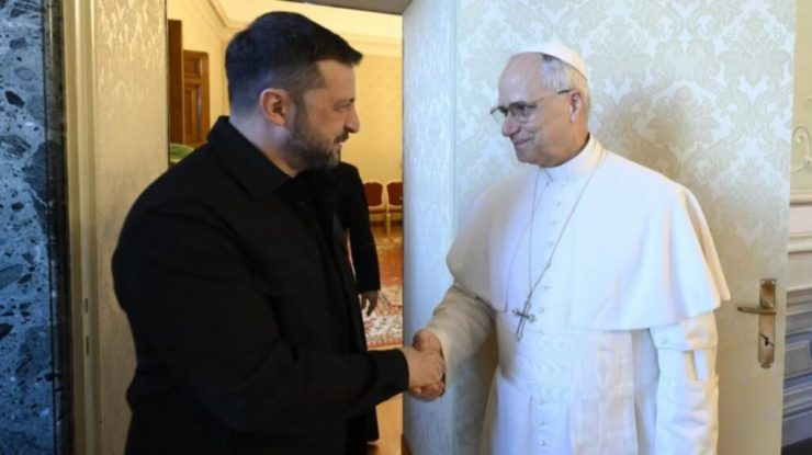 Președintele Zelenski s-a întâlnit cu Papa Leon al XIV-lea. Vatican: „Sfântul Părinte a reiterat necesitatea continuării dialogului pentru pace”