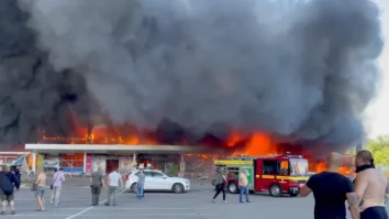 În timp ce negocierile de pace continuă, Rusia atacă infrastructura electrică a Ucrainei. Moldova ia energie de avarie din România, în urma atacului rusesc de la Odesa